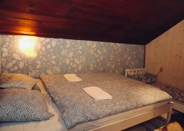 U Kostela