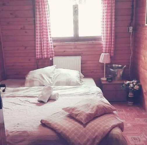 U Kostela * Dolni Misecky